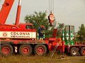 LKW faehrt in den Rhein Langel Hitdorf Faehre P300